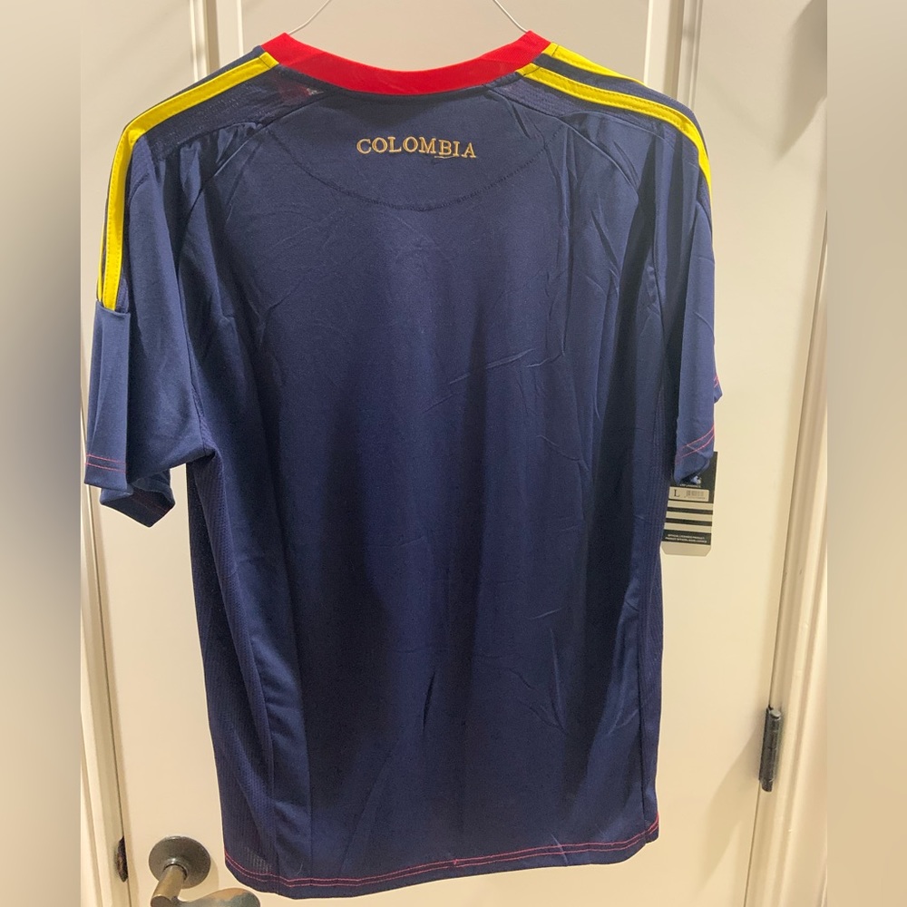 Columbia soccer jersey